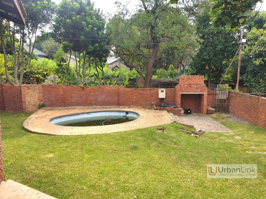 3 Bedroom Property for Sale in Safari Gardens North West